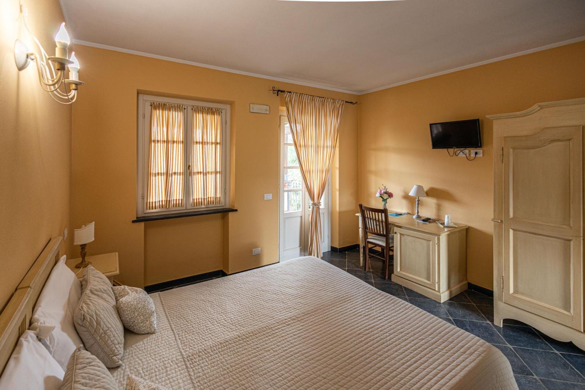 Albergo La Luna Sarzana Eksteriør billede