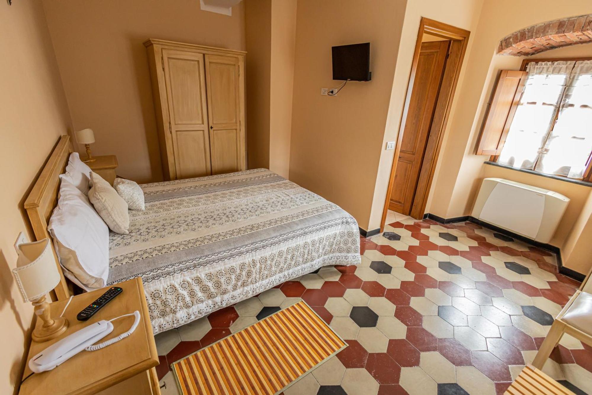 Albergo La Luna Sarzana Eksteriør billede