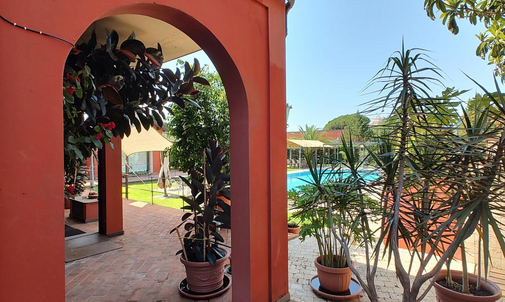 Albergo La Luna Sarzana Eksteriør billede